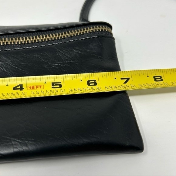 Universal Thread Small Convertible Black Faux Leather Wristlet Shoulder Bag - Picture 9 of 13